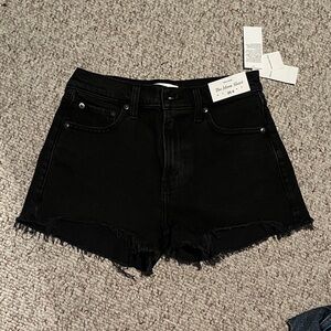 NWT Abercrombie & Fitch High Rise Mom Short